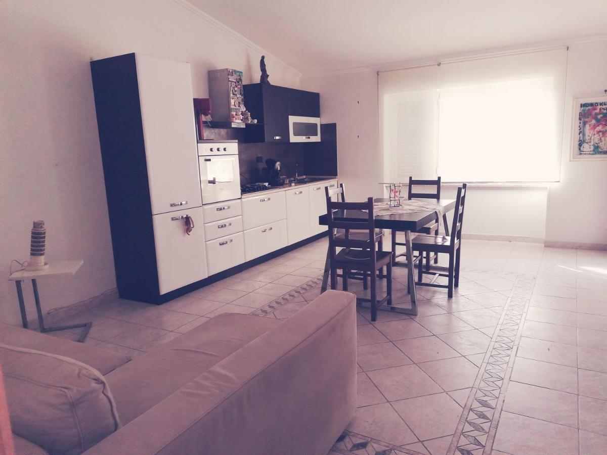 דירות פיומיצ'ינו Deluxe House Of Loto'S מראה חיצוני תמונה